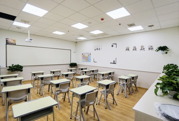 前程教育培训学校.jpg