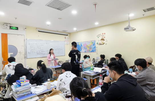 高考艺考文化课考哪些