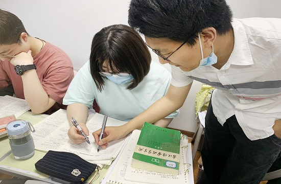 成绩不理想来武汉艺考生文化课辅导