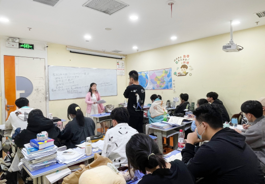 武汉艺考文化课辅导