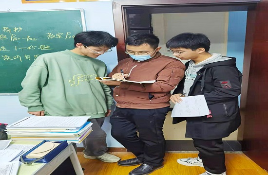 武汉高三艺术生复习知识点的技巧有哪些？
