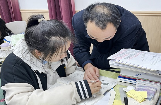 艺考生高考文化课培训学校