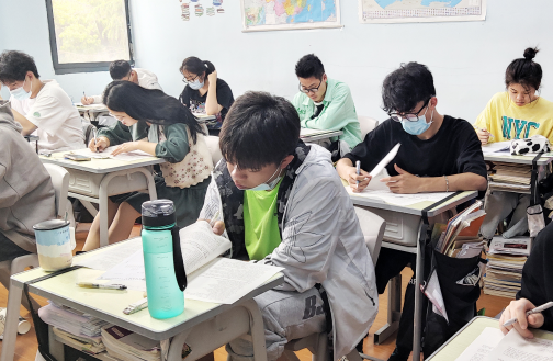 前程高考文化课集训班