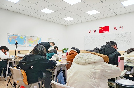 武汉前程艺考文化课培训学校