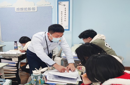 武汉艺考生文化课